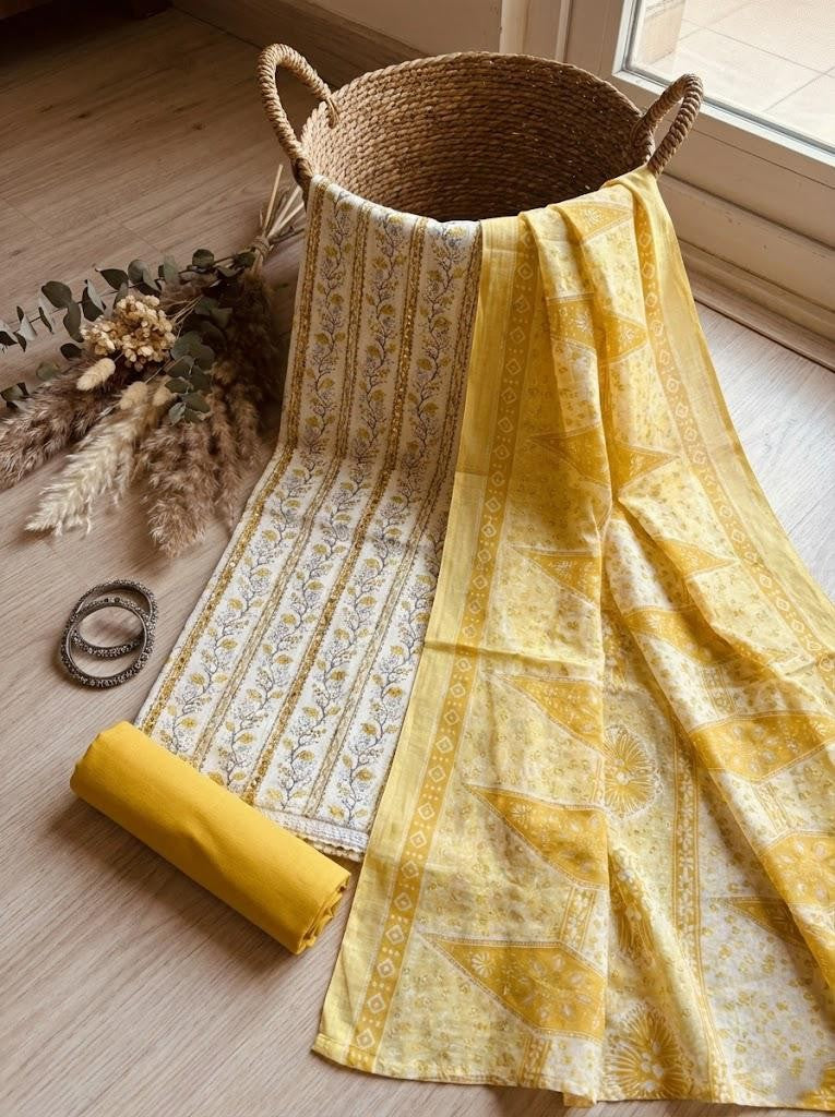 BEAUTIFUL AOP VERTICAL LEAVES - YELLOW
