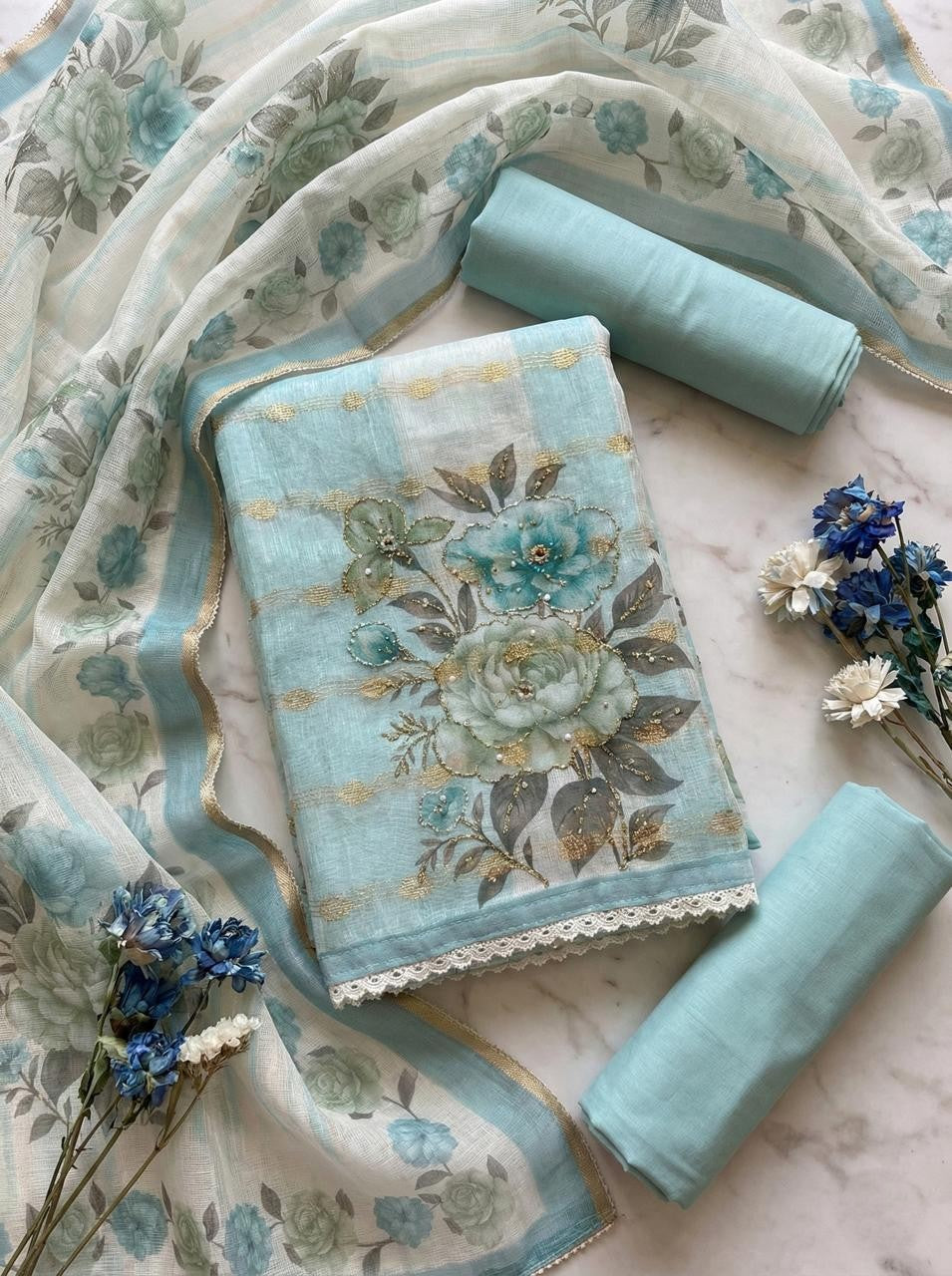 EMBELLISHED FLOWER PRINTED AOP - BLUE